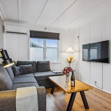Flot I Oer Maritime Ferieby Ebeltoft